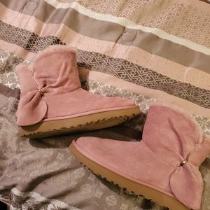 Ugg pink boots